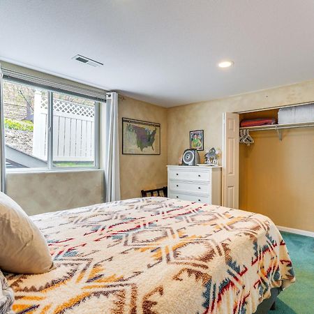 Inviting Great Falls Home With Wraparound Deck! Zewnętrze zdjęcie