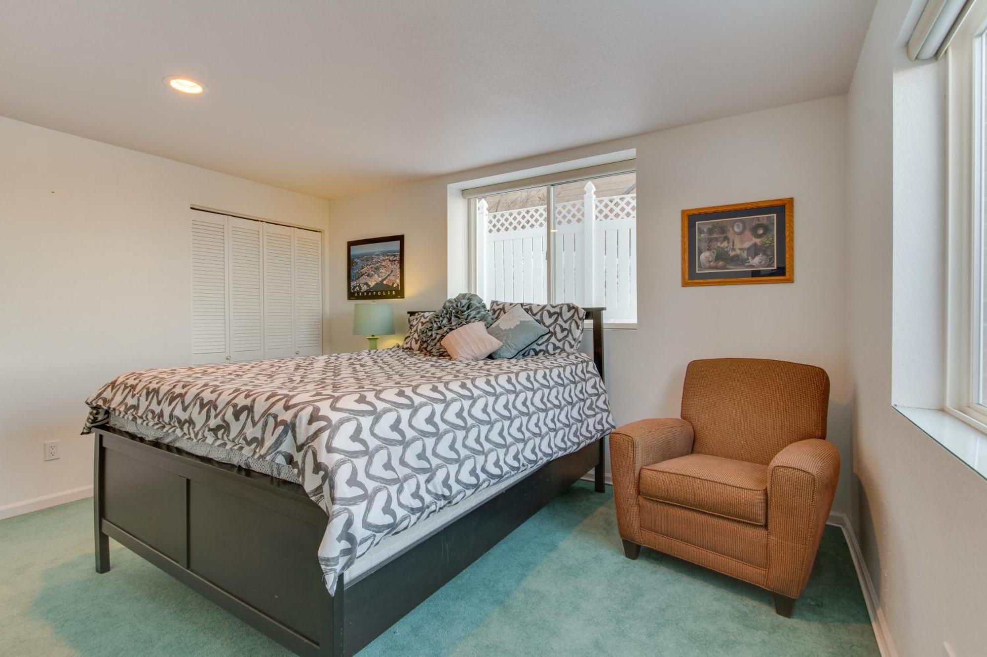 Inviting Great Falls Home With Wraparound Deck! Zewnętrze zdjęcie