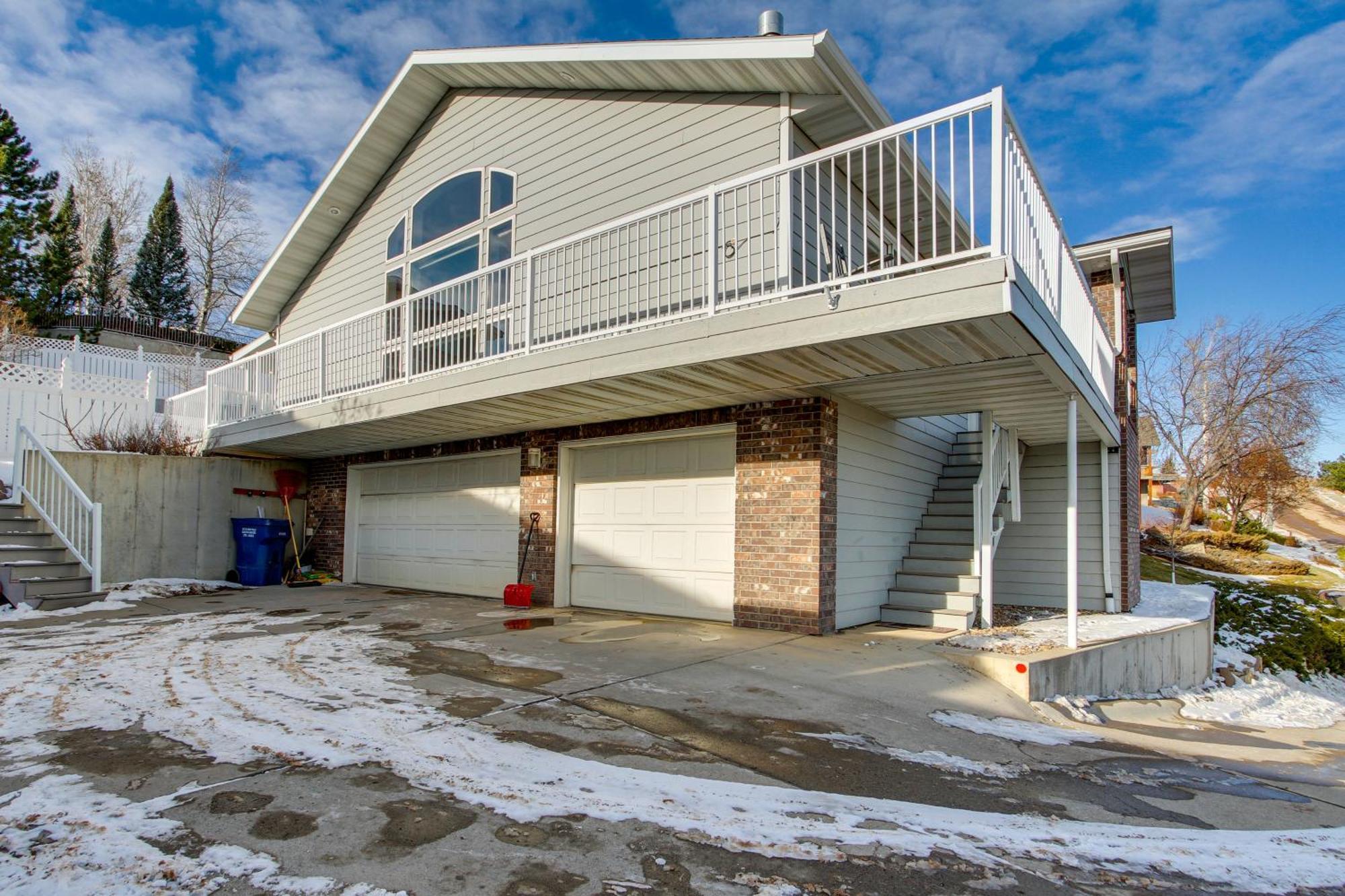 Inviting Great Falls Home With Wraparound Deck! Zewnętrze zdjęcie
