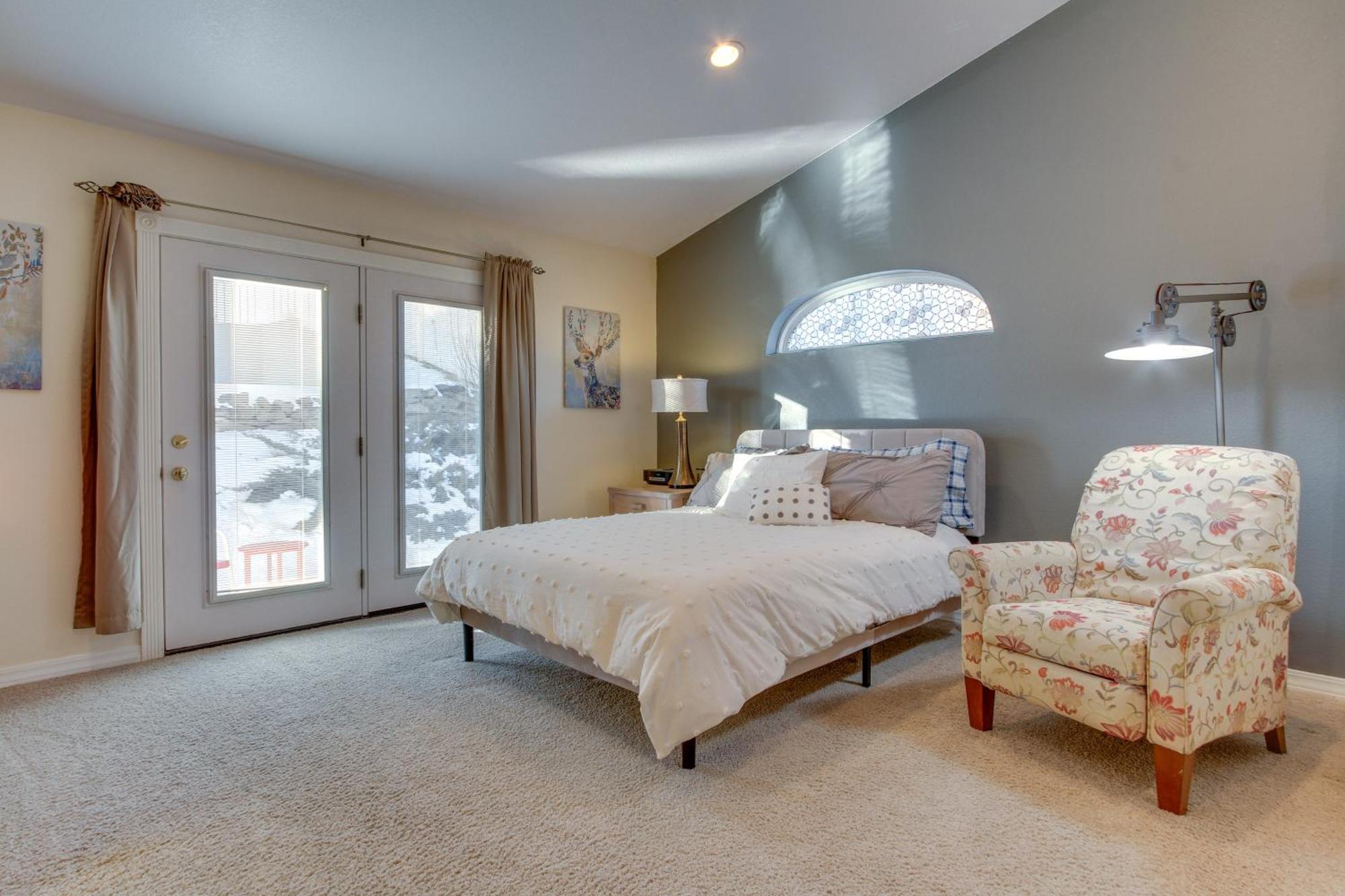 Inviting Great Falls Home With Wraparound Deck! Zewnętrze zdjęcie