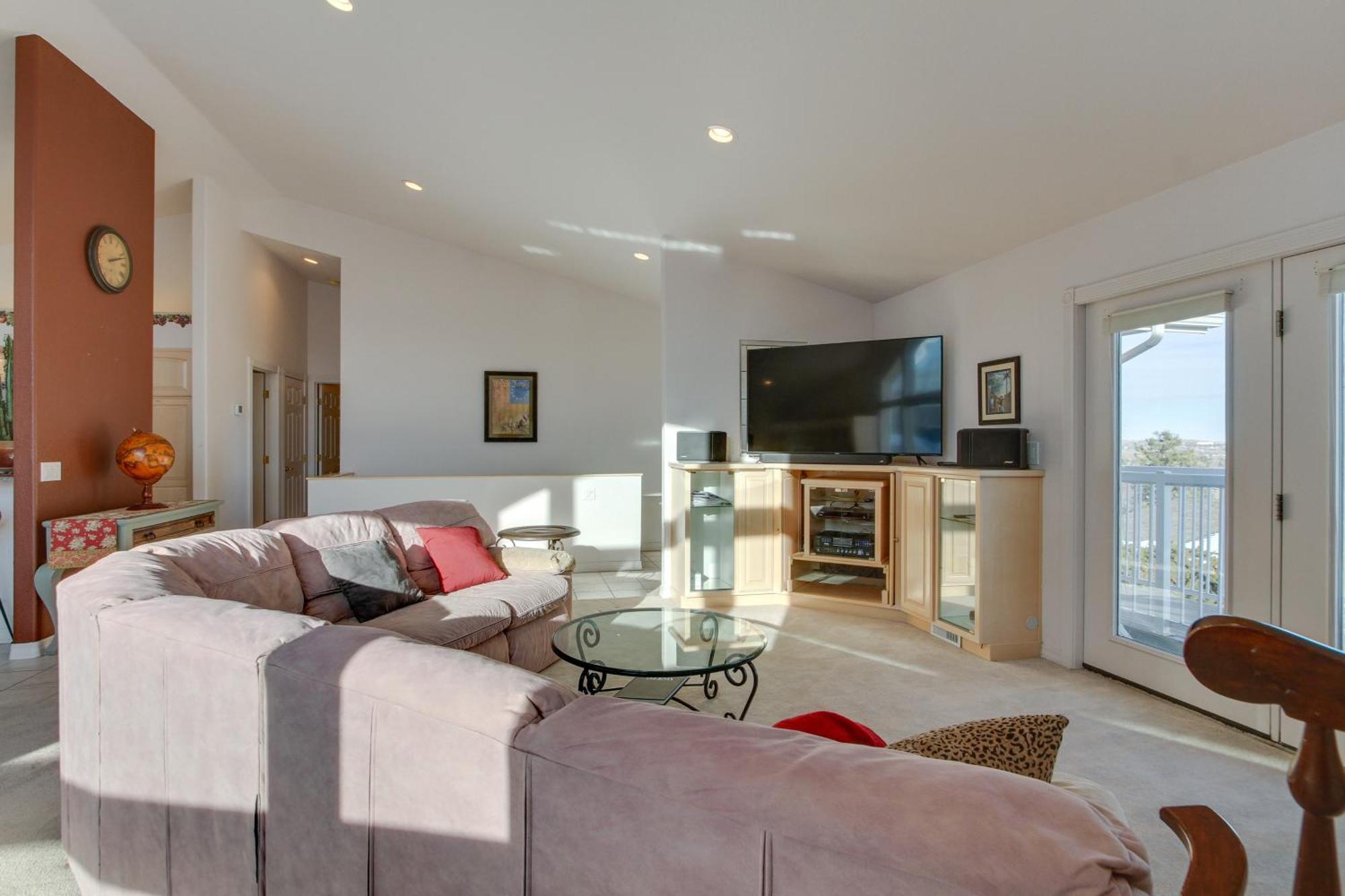 Inviting Great Falls Home With Wraparound Deck! Zewnętrze zdjęcie