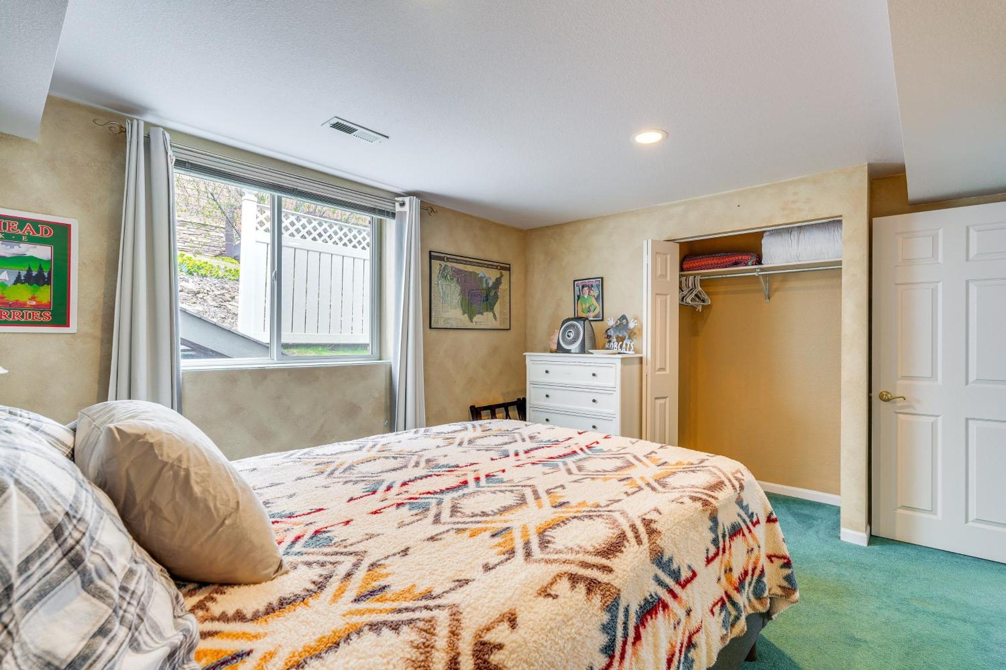 Inviting Great Falls Home With Wraparound Deck! Zewnętrze zdjęcie