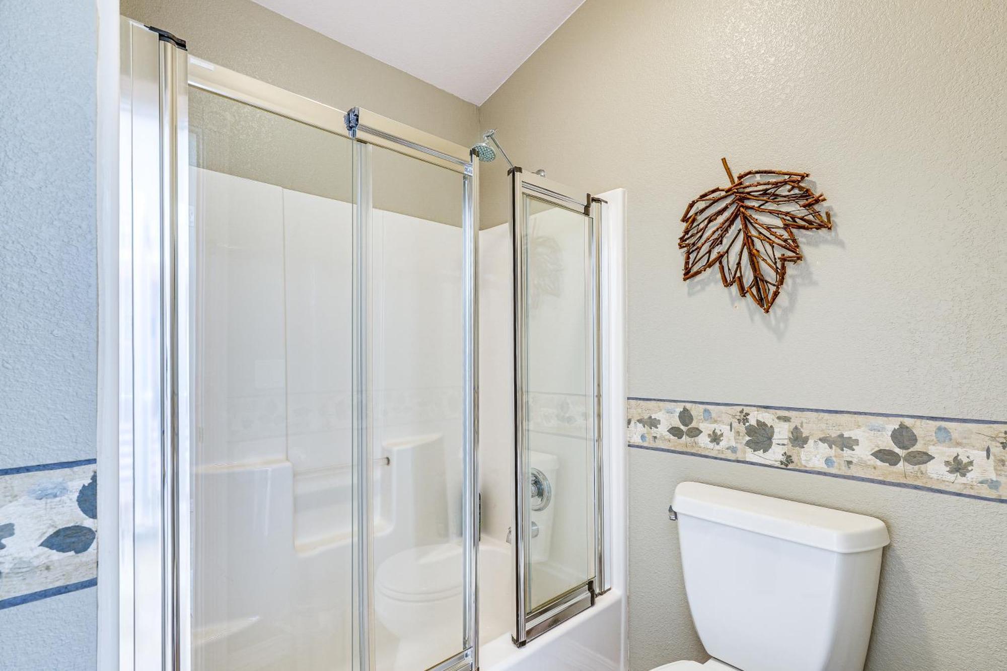 Inviting Great Falls Home With Wraparound Deck! Zewnętrze zdjęcie