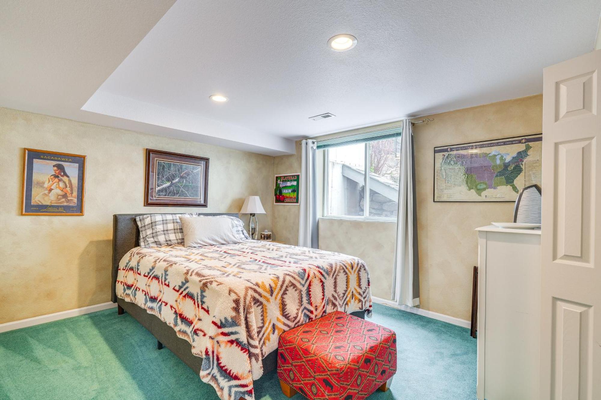 Inviting Great Falls Home With Wraparound Deck! Zewnętrze zdjęcie